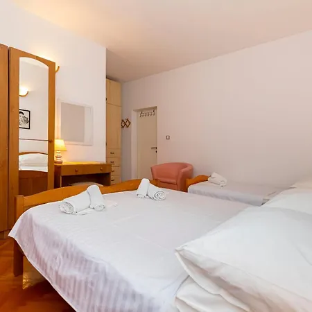 Tonci Apartman Duće
